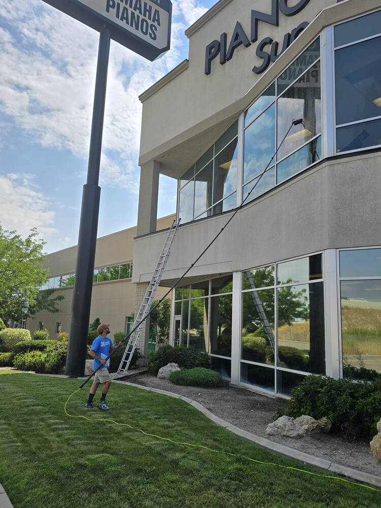 Nice Glass commercial window cleaning Salt Lake City building