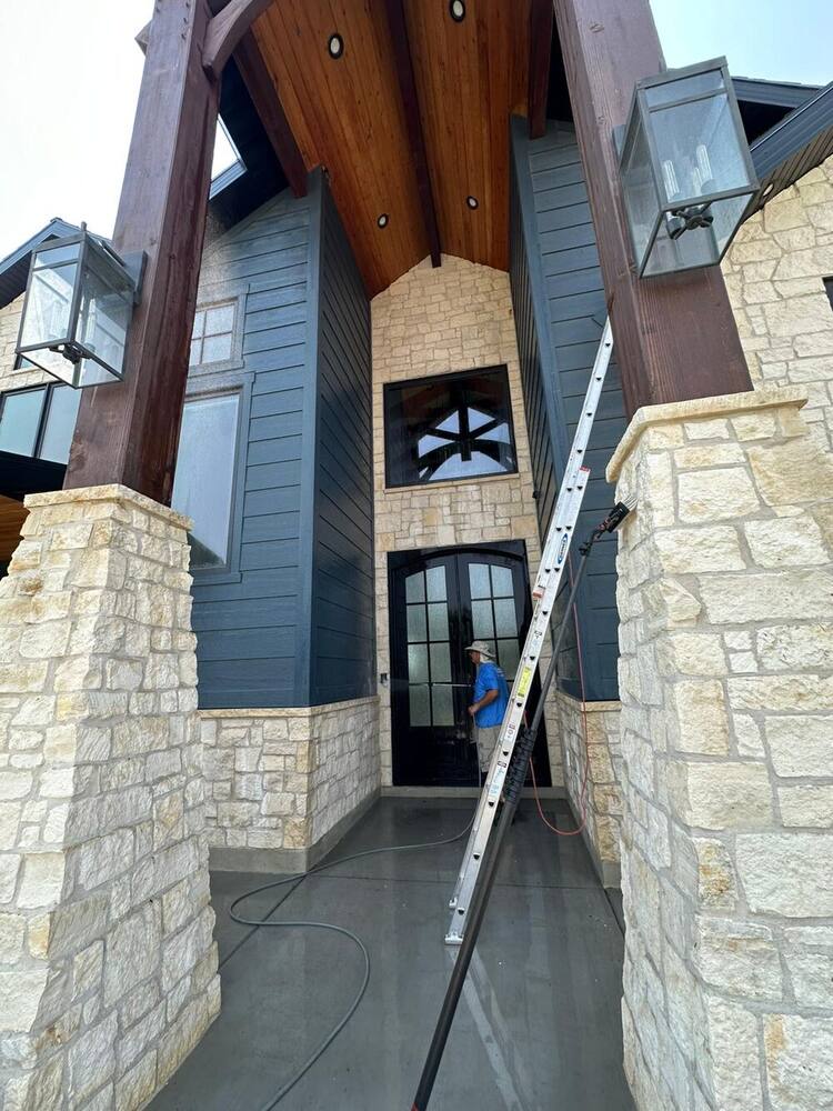 Nice Glass commercial window cleaning Utah